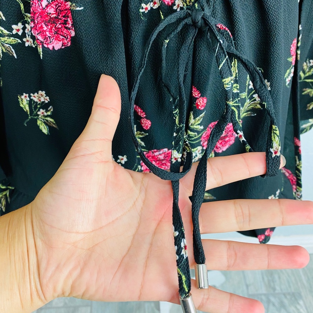 BLACK FLORAL LONG BELL SLEEVE SHORT RUFFLE ROMPER - Picture 3 of 8